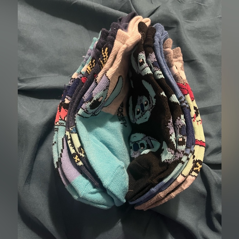 Stitch Character Socks - Picture 3 of 4